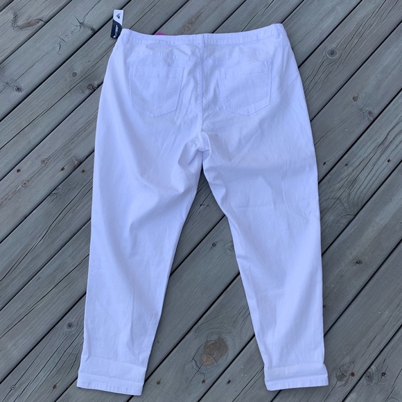 NWT Lane Bryant Boyfriend Distressed White Jean 22 - Picture 6 of 8